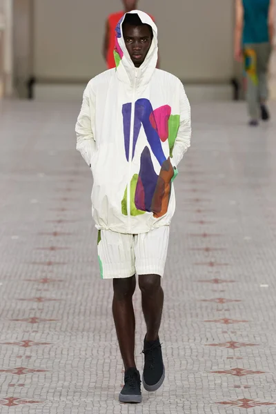 Look 33